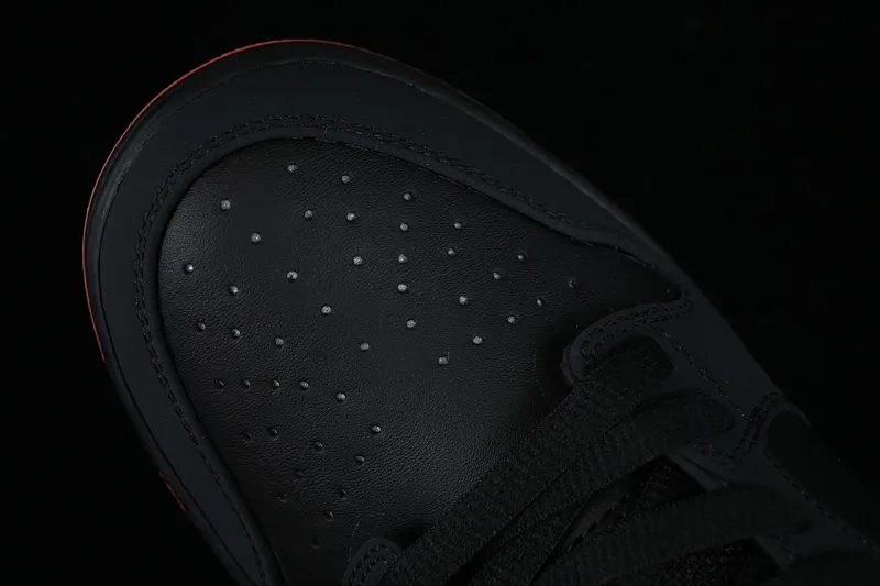 All categories Nk SB Dunk Series Nk SB Dunk Low Low-top sneakers K version Black Pigeon x Nk SB Dunk low Trd QS Black Pigeon Retro low-top versatile casual sports skateboard shoes 883232-008